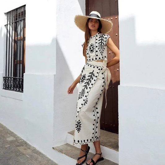 Carmen – Boho Embroidered Two-Piece Set with Crop Top & Wrap Skirt