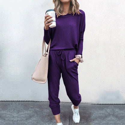 Women casual jumpsuit made of soft flowing material with practical pockets and rib knitted details Ivyshape