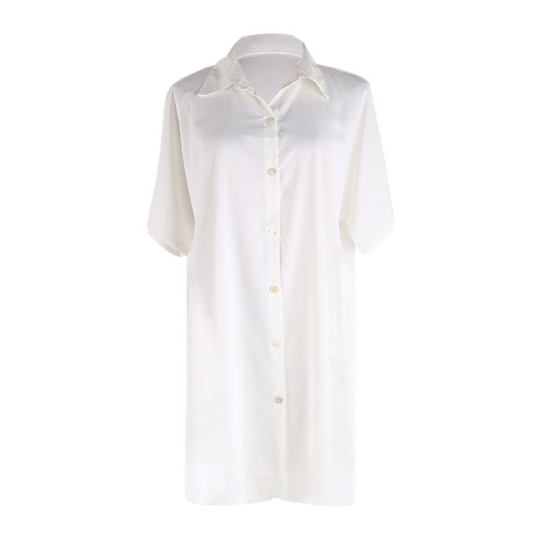 Women's relaxed blouse with a loose fit and button details Ivyshape