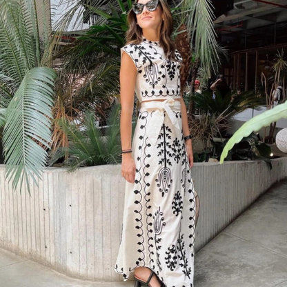 Carmen – Boho Embroidered Two-Piece Set with Crop Top & Wrap Skirt