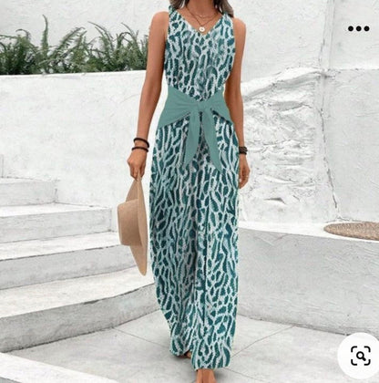 Gloria - Women's sleeveless jumpsuit with print