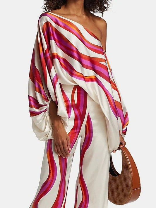 Naomi - Printed off-shoulder set with flowing style