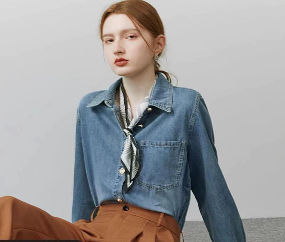 Andrea | Giacca camicia primaverile in denim blu da donna