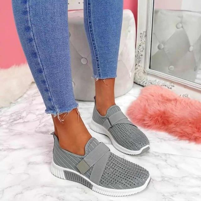 Leah™ | Comfort Meets Style with Velcro Shoes