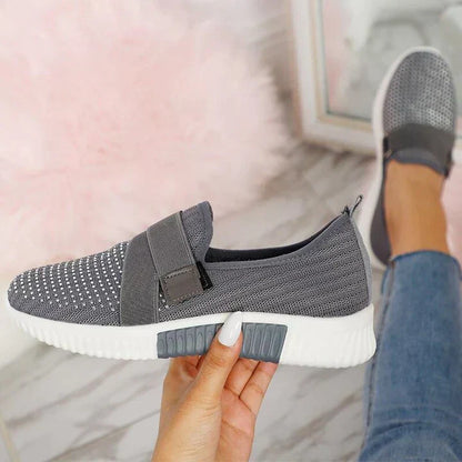 Leah™ | Comfort Meets Style with Velcro Shoes