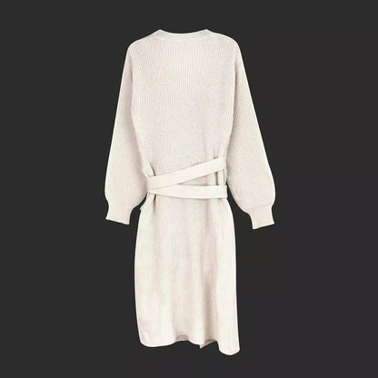 Women's wrap dress with V-neck and tailored silhouette Ivyshape