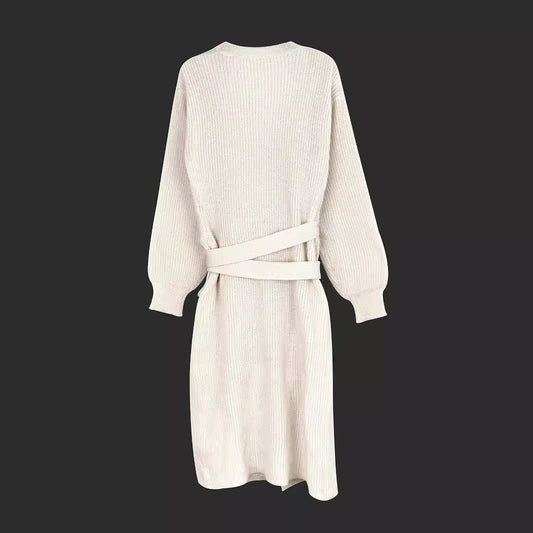 Women's wrap dress with V-neck and tailored silhouette Ivyshape