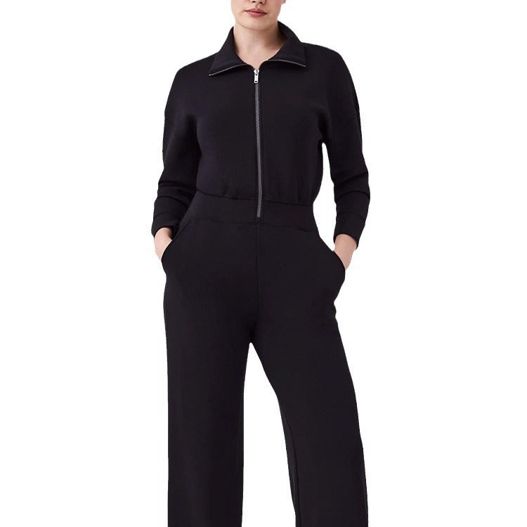Women's sporty jumpsuit with high collar and practical pockets Ivyshape