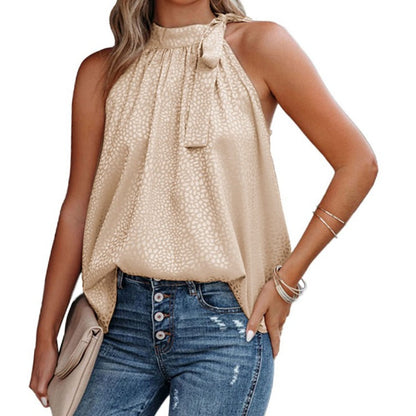 Women's halter top with floral pattern and bow accent Ivyshape