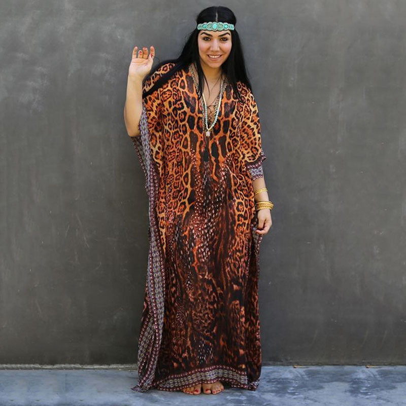 Ladies Maxi Kaftan with exotic pattern mix and elegant V-neck Ivyshape