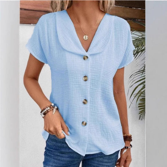 Women’s lightweight blouse with button details Ivyshape