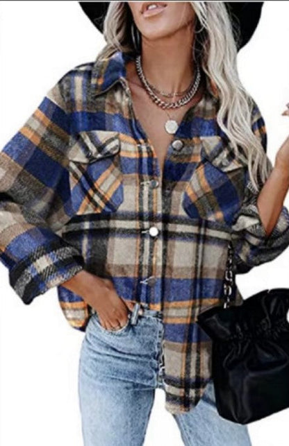 Women casual check blouse with decorative buttons and patch pockets Ivyshape