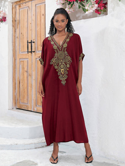 Women's maxi dress with luxurious, elaborate embroidery Ivyshape
