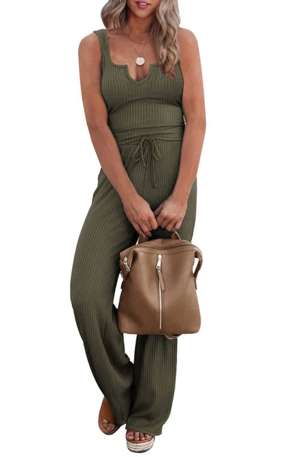 Women's jumpsuit with deep neckline and elastic waistband Ivyshape