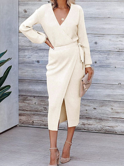 Women's wrap dress with V-neck and tailored silhouette Ivyshape