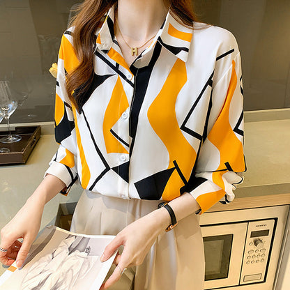 Ladies Fashion Blouse with Geometric Pattern and Elegant Button Placket Ivyshape