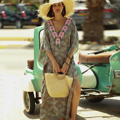 Ladies beach tunic with artistic floral embroidery and casual cut Ivyshape