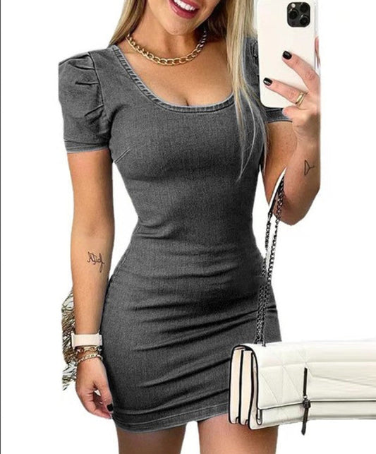 Women's fitted mini dress with puff sleeves in denim look Ivyshape