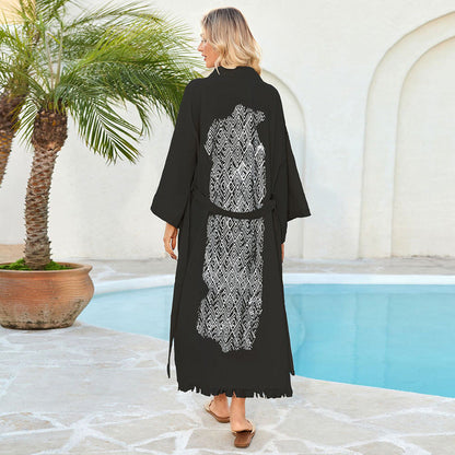 Ladies airy beach kimono with elegant cut and fringed accents Ivyshape