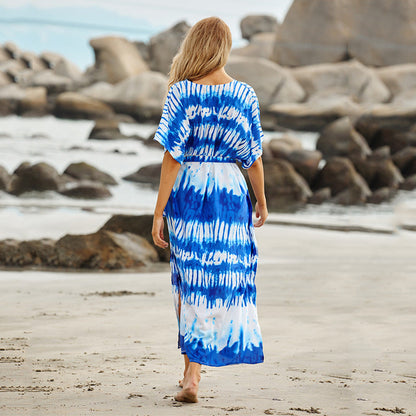 Ladies beach kaftan with casual cut and cool gradient Ivyshape