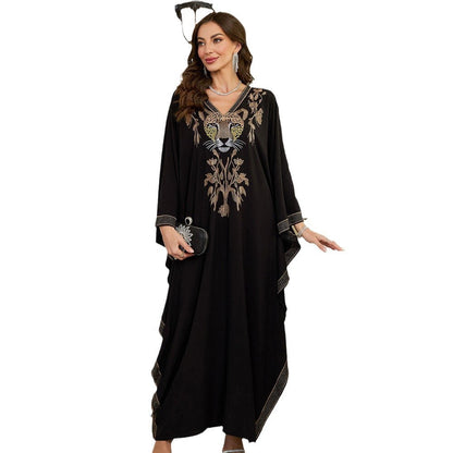Ladies Elegant Kaftan with intricate animal embroidery and wide cut Ivyshape