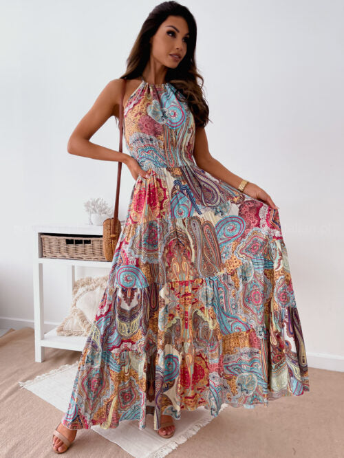 Women's maxi dress with tailored cut and ruffle Ivyshape