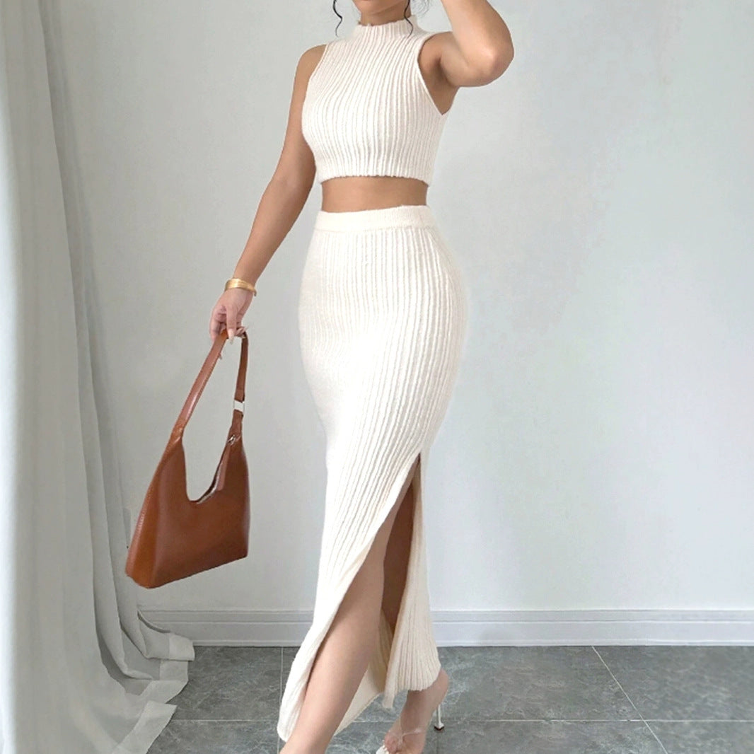 Women’s elegant and crocheted knit set with high collar and side slit Ivyshape