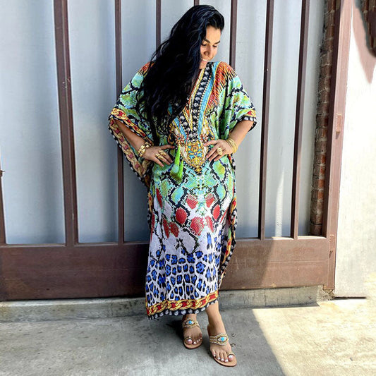 Ladies Maxi Kaftan with exotic pattern mix and elegant V-neck Ivyshape