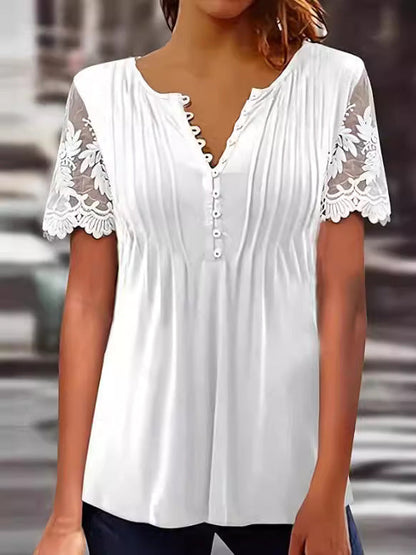 Ladies blouse with lace details and pleats Ivyshape