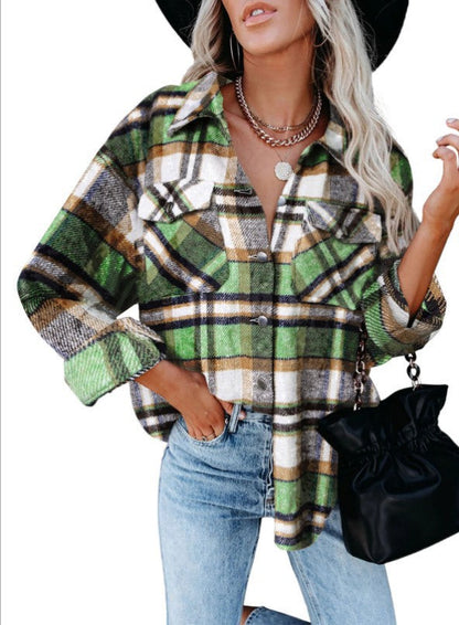 Women’s checked overshirt made of comfortable cotton blend with large patch pockets Ivyshape