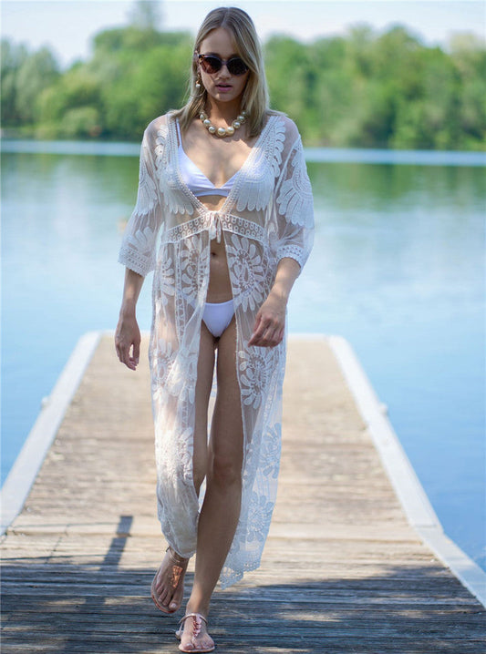 Ladies Beach Kimono made of fine crochet lace Ivyshape