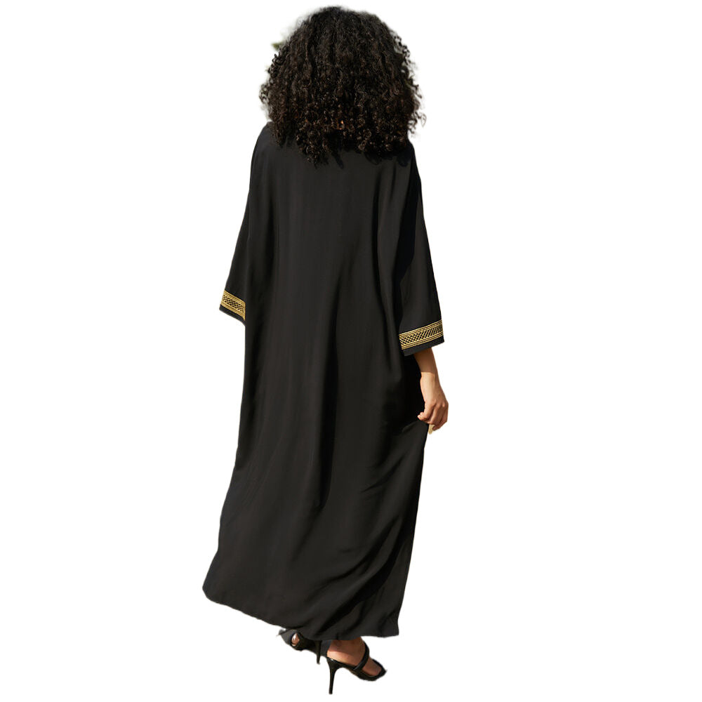 Ladies elegant kaftan with elaborate gold embroidery Ivyshape