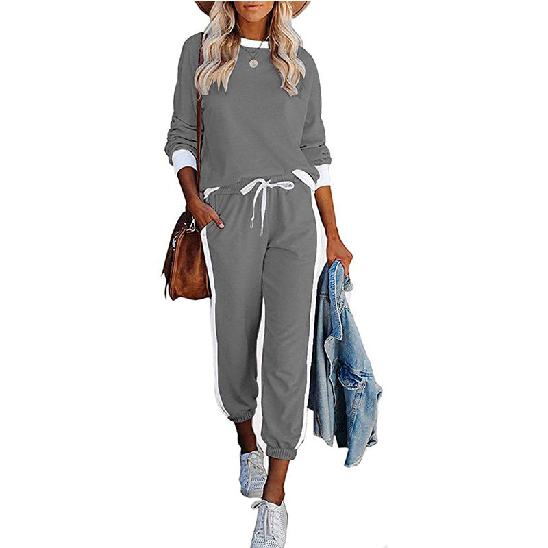 Women's leisure tracksuit with contrasting side stripes and elastic waistband Ivyshape