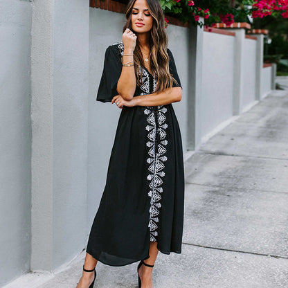 Women’s Maxi Dress with Artistic Embroidery and Wide Cut Ivyshape