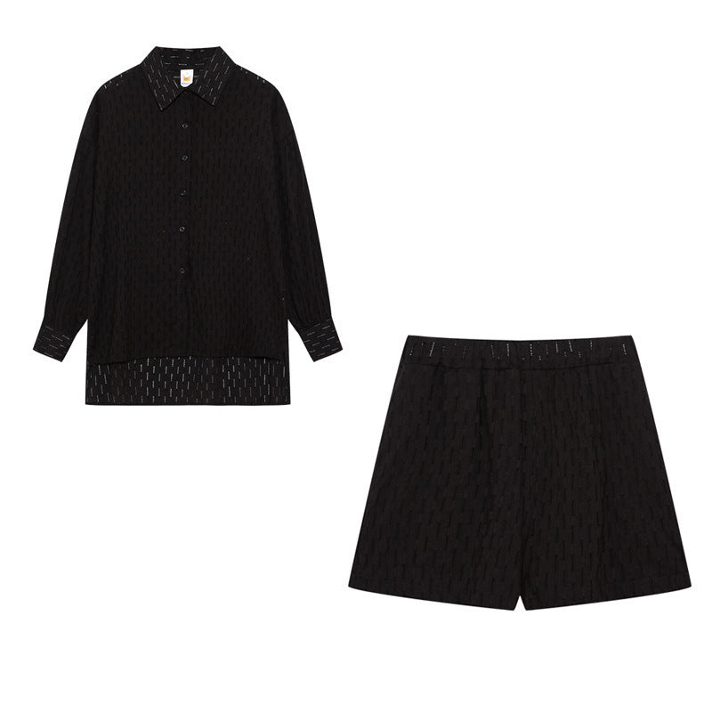 Ladies two-piece set with airy blouse and comfortable shorts Ivyshape