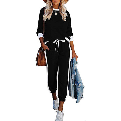 Women's leisure tracksuit with contrasting side stripes and elastic waistband Ivyshape
