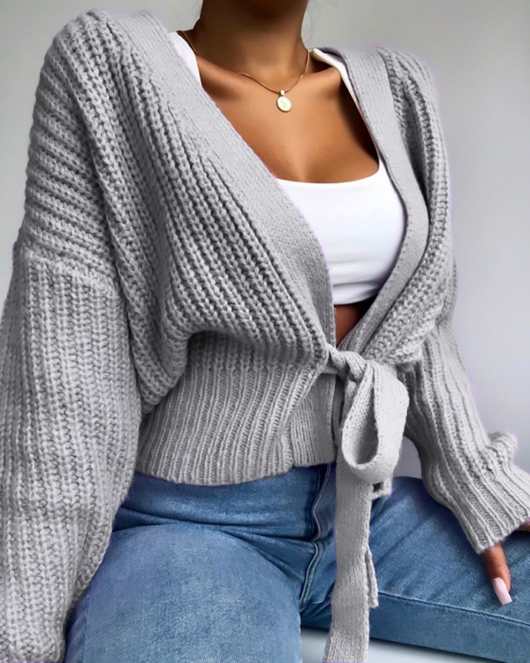 Women’s cardigan with a loose fit and trendy tie belt Ivyshape
