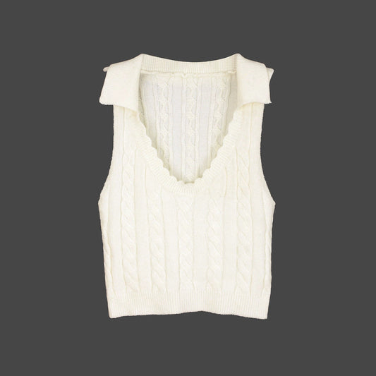 Ladies stylish knitted top with collar Ivyshape