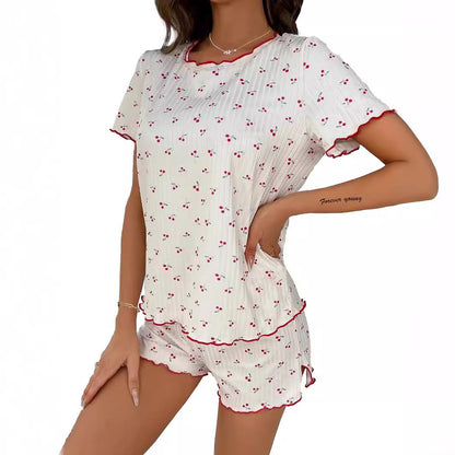 Women's pajama set with floral pattern and comfortable fit Ivyshape