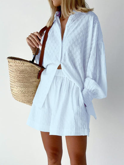 Ladies two-piece set with airy blouse and comfortable shorts Ivyshape