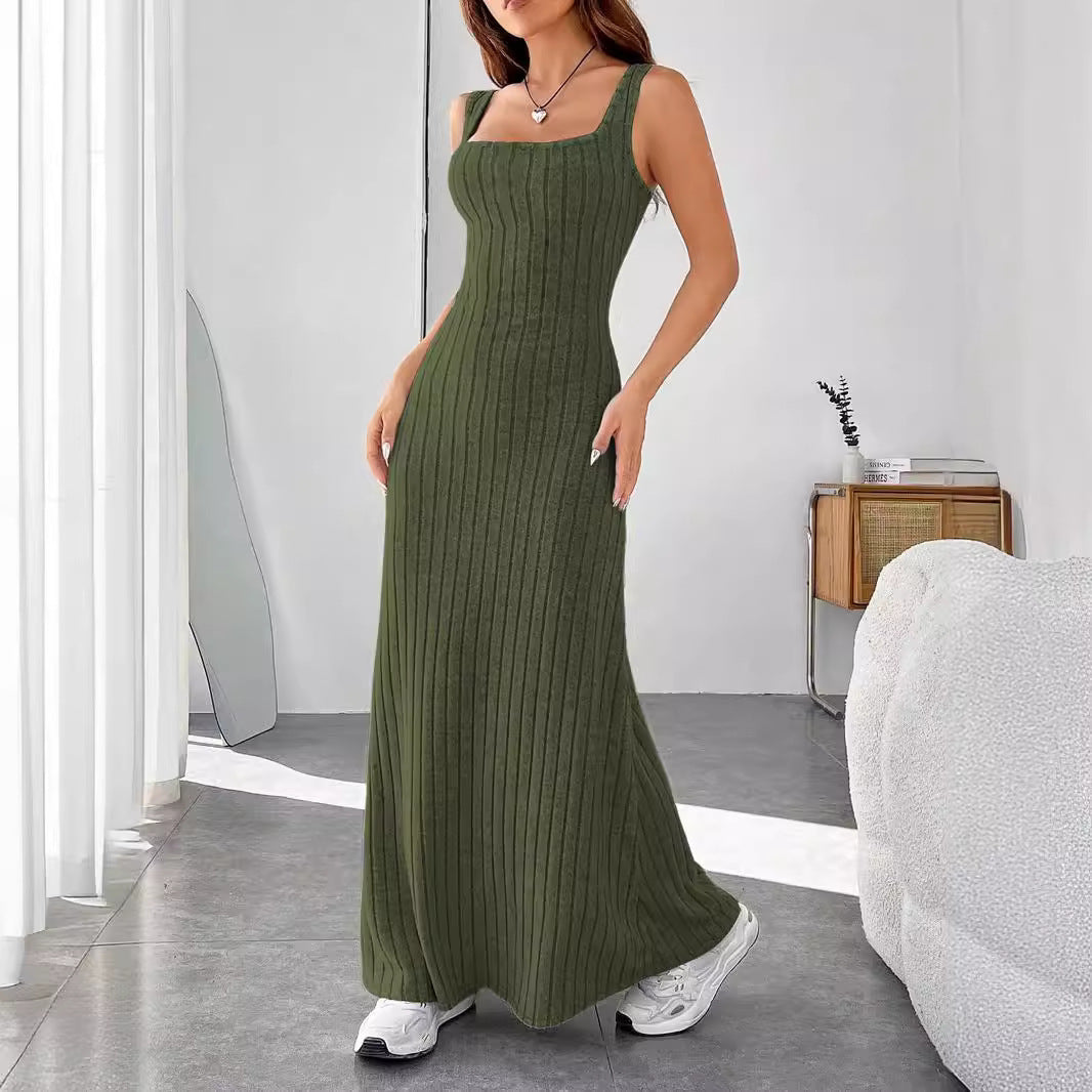 Women's Long Knit Maxi Dress with Slim Fit and Round Neckline Ivyshape