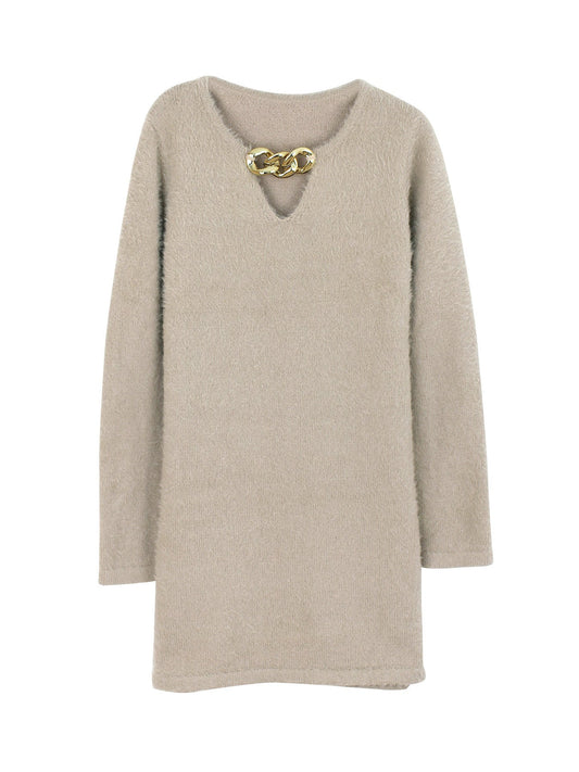 Women's fitted knitted dress with V-neck and gold chain decoration Ivyshape