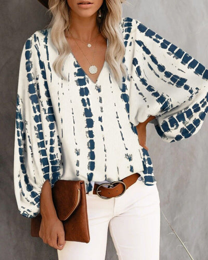 Ladies' Fashion Blouse with Voluminous Sleeves and Floral Pattern Ivyshape