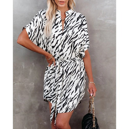 Ladies wrap dress with casual cut and animal print Ivyshape