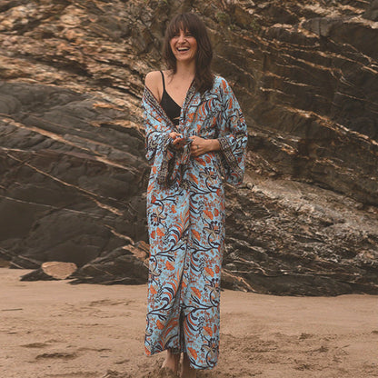Women's maxi kimono with luxurious floral design and wide sleeves Ivyshape