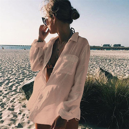 Women's casual beach blouse with patch pockets and lightweight fabric Ivyshape