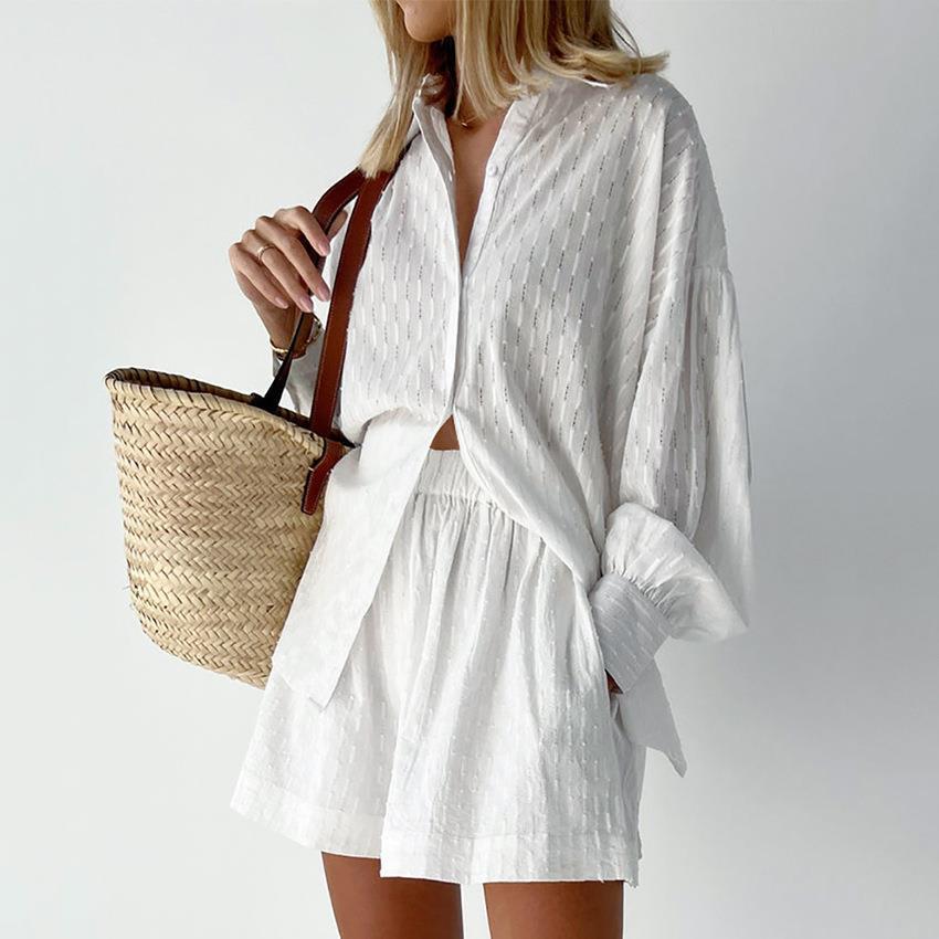 Ladies two-piece set with airy blouse and comfortable shorts Ivyshape