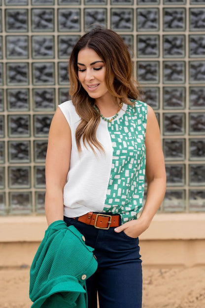 Ladies stylish patterned sleeveless top Ivyshape