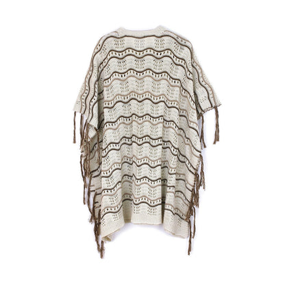 Ladies airy crochet poncho with frayed design Ivyshape