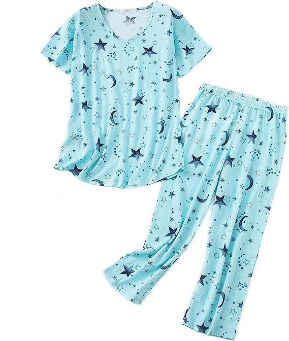 Women's Patterned Pajama Set with T-Shirt and Pants Ivyshape